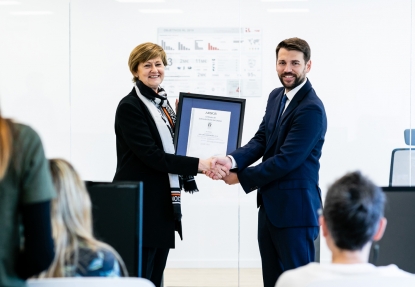 RL Components, reconocida por su excelente gestión en las compras