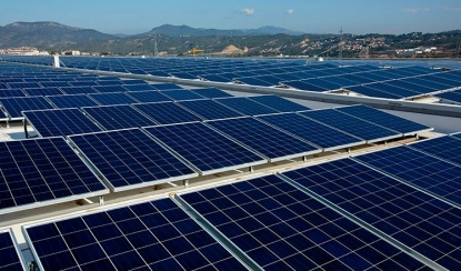 Tierra, aire, agua y fuego: así es una fábrica sostenible