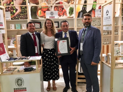 El salmón Skandia de Vensy España recibe la certificación de producción ecológica de Bureau Veritas