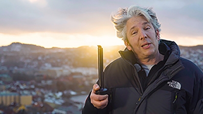 Edd China se adentra en el mundo de la tecnología antivibratoria con Sandvik Coromant