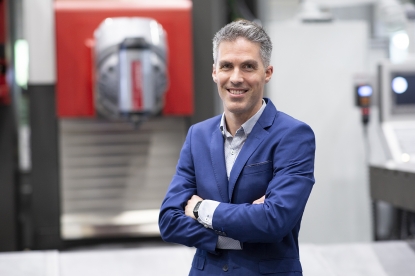 Juaristi presenta en la EMO un nuevo centro de mecanizado multifunción optimizado para fresado y torneado y una nueva gama de cabezales universales