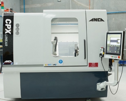 Máquina de 4 ejes para rectificar herramientas en bruto