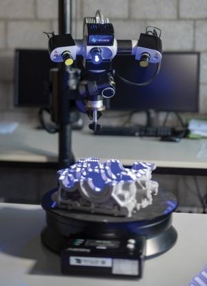 Sistema de escaneo de luz blanca de 12 megapíxeles