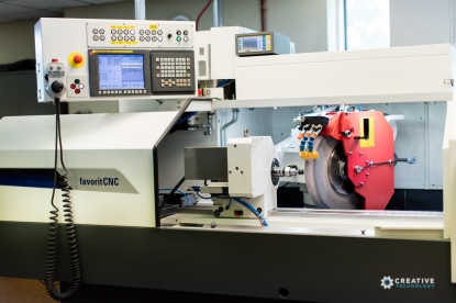 La Studer favoritCNC ofrece flexibilidad en el rectificado a J.H. Benedict Company