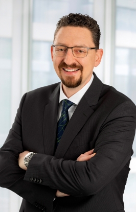 Engel prepara el cambio generacional nombrando a Sebastian Dombos jefe de Ventas en Núremberg