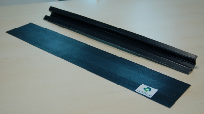 Ecotape posibilita moldear prepregs termoplásticos y producir materiales laminados innovadores para vehículos