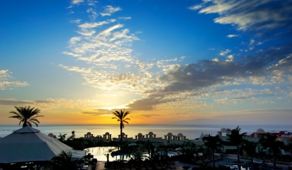 Vincci Hoteles emprende un proyecto de reforestación de la Amazonía y compensa su huella de carbono