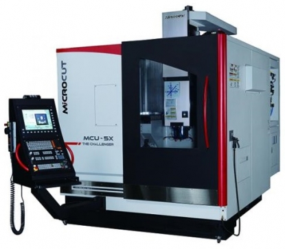 Centros de mecanizado con un nuevo desarrollo compacto semi-pórtico