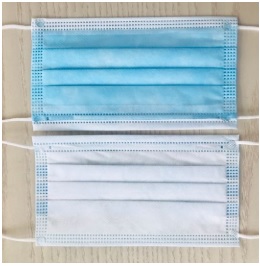 Cajas de 50 unidades de mascarillas quirúrgicas no reutilizables