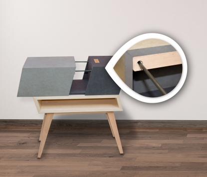 Las guías lineales sin lubricación de igus proporcionan un espacio de almacenamiento adicional en muebles