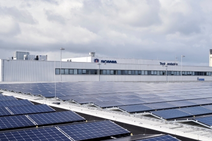 La producción mundial de Scania concluye la transición hacia fuentes de energía renovables