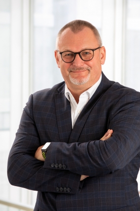 Engel crea una empresa que incorporará maquinaria de segunda mano a su cartera