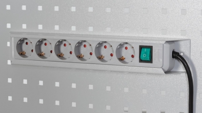 Regleta de 6 enchufes para banco de trabajo