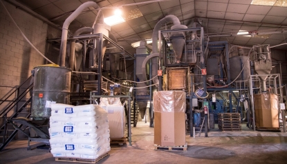 Servicio de micronizado de materiales plásticos y químicos con base polimérica