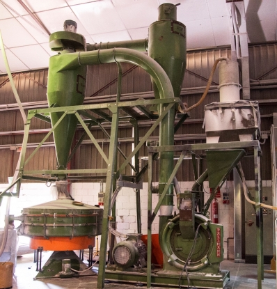 Servicio de micronizado de alto rendimiento de materiales plásticos y químicos con base polimérica