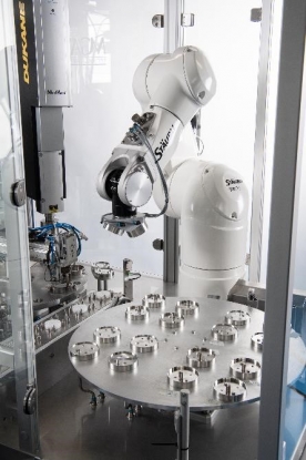 Stäubli se compromete con la producción médica de emergencia