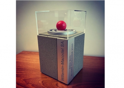 Willemin-Macodel se muestra orgullosa tras recibir el premio “Swiss Venture Club”