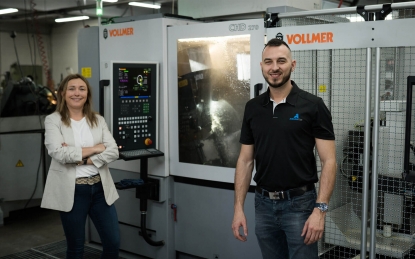 Aiguisatek impulsa la producción de sierras con la rectificadora Vollmer CHD 270 con ND 250