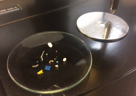 Desarrollo de una metodología para el análisis de microplásticos