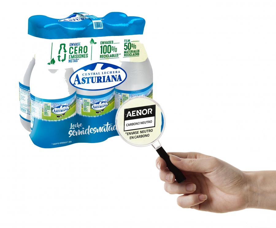 Central Lechera Asturiana lanza al mercado la primera botella cero emisiones netas certificada por Aenor