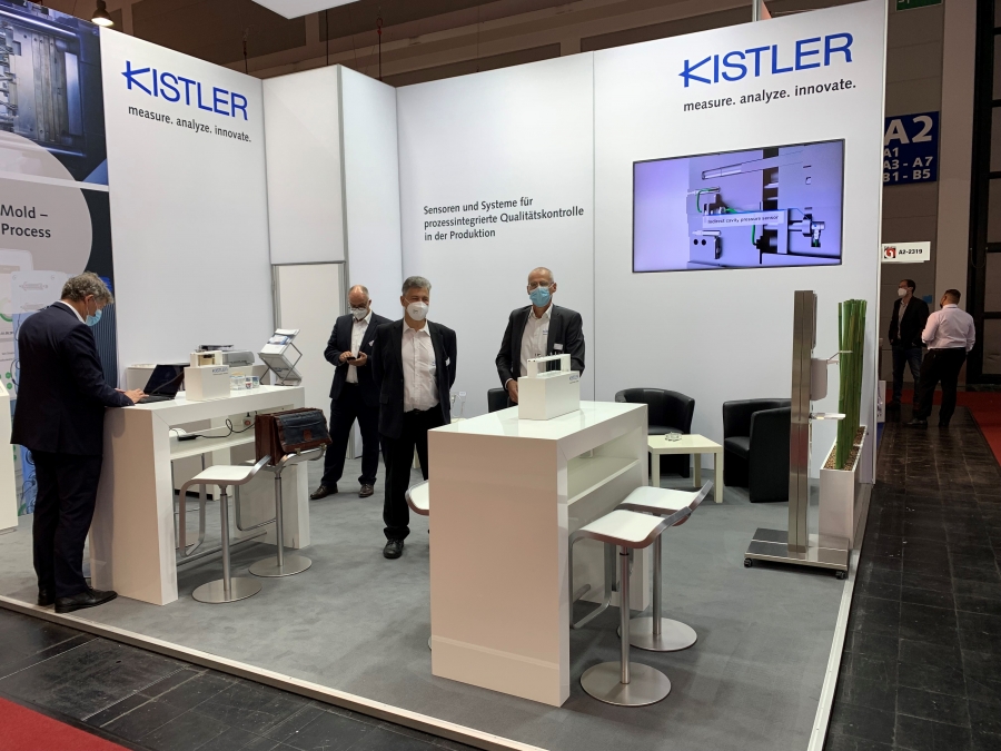 Cómo están logrando las soluciones inteligentes de inyección que la transformación de plásticos sea más eficiente