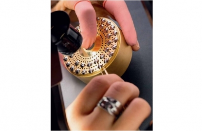 Cyberis confía en Tornos para lograr acabados de precisión de gama alta para la industria relojera