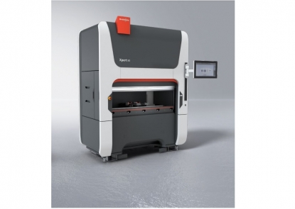 Máquina rápida compacta para piezas de flexión de tamaño pequeño y mediano Xpert 80 de Bystronic