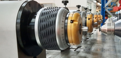 La industria de automoción hace acopio de remachadoras radiales y orbitales AGME