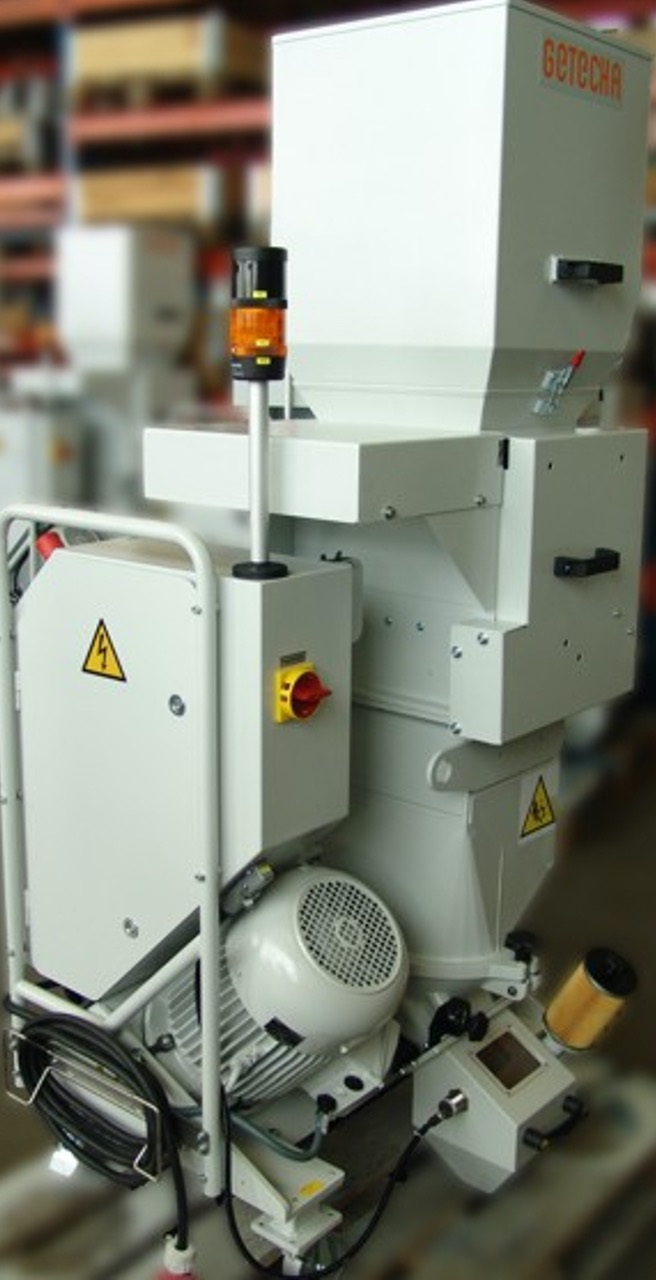 Getecha fabrica un molino limpio para sala blanca a prueba de polvo con tolva de tajadera deslizante