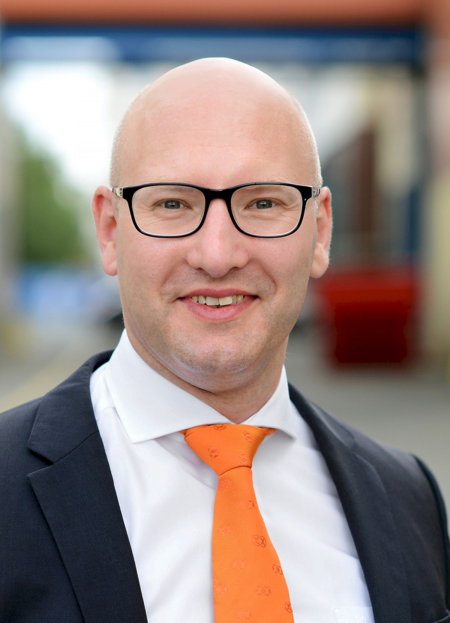 “Las extrusoras de doble husillo permiten el up-cycling directo”