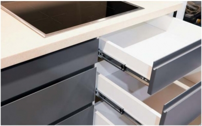 El especialista en amortiguación Suspa elige las máquinas de Tornos