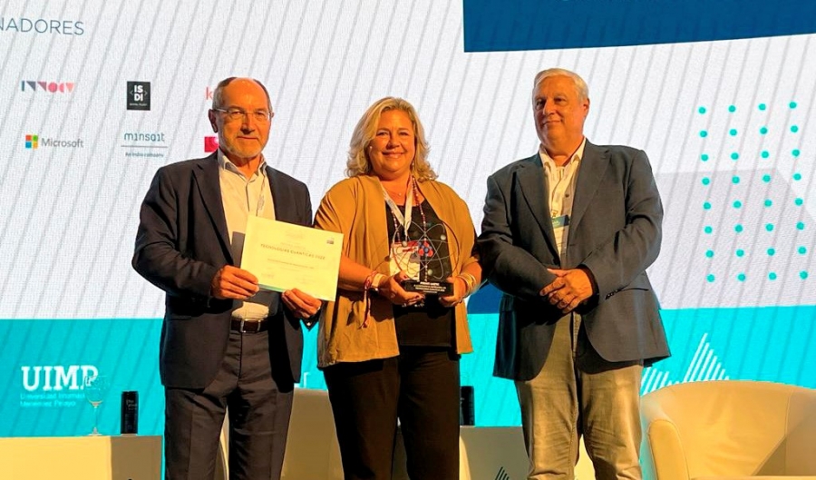 UNE recibe el Premio AMETIC a la Excelencia Empresarial en Tecnologías Cuánticas 2022