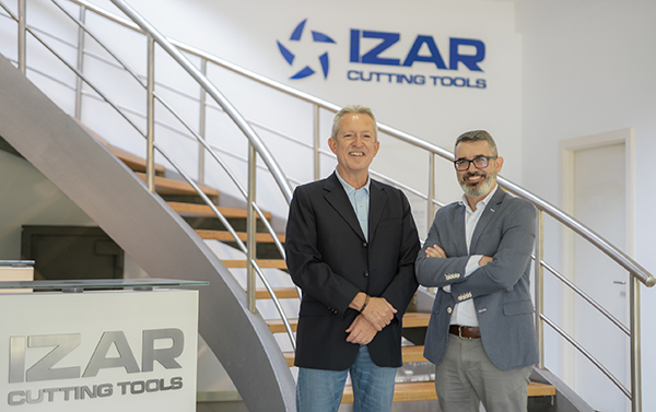 Oscar de Manuel sustituye a Carlos Pujana en la dirección general de IZAR Cutting Tools