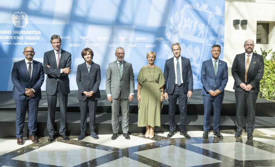 El Gobierno Vasco recibe la visita de la familia propietaria de Trumpf de la mano de Lantek   