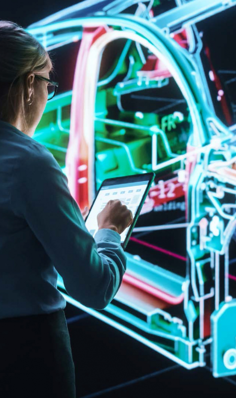 Las tecnologías avanzadas mejoran la eficacia  de las empresas industriales