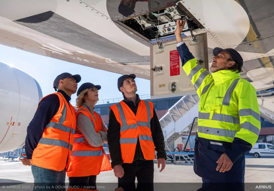 El mercado de servicios de aeronaves comerciales duplicará su valor para 2041 según Airbus