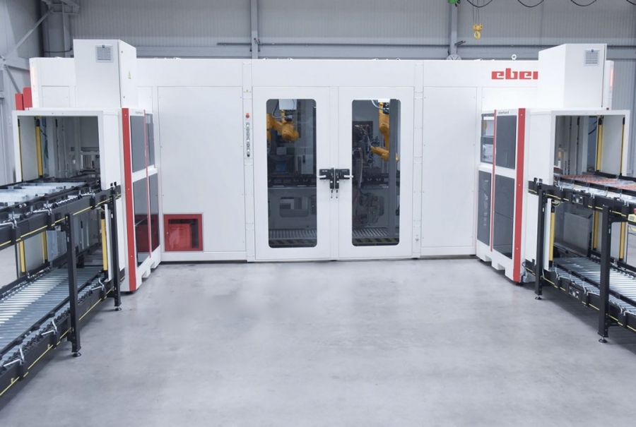 Un proyecto de Eberhard implementa una solución completa que incluye seis robots TX2-60L