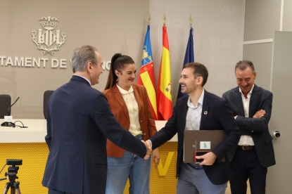 Los productos de menor tamaño de aluminio y acero ya no terminan en el vertedero en Valencia