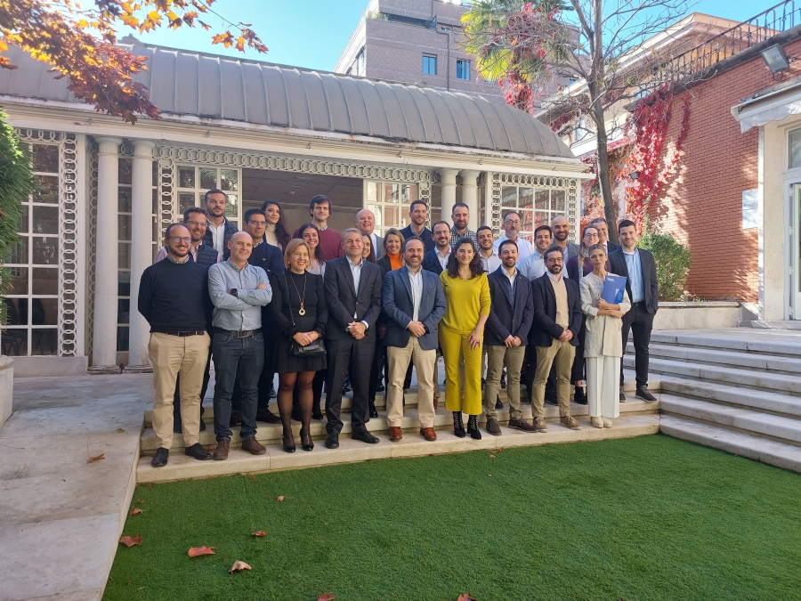 Aciturri y Alestis potencian el desarrollo de perfiles directivos a través de IMPULSA