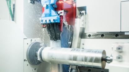 El innovador concepto SmartJet de Studer optimiza la refrigeración de la muela abrasiva