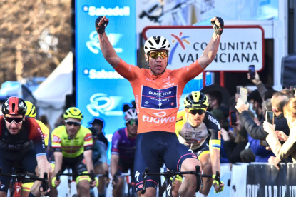 Aenor certificará la huella de carbono de la Volta a la Comunitat Valenciana Gran Premi Banc Sabadell