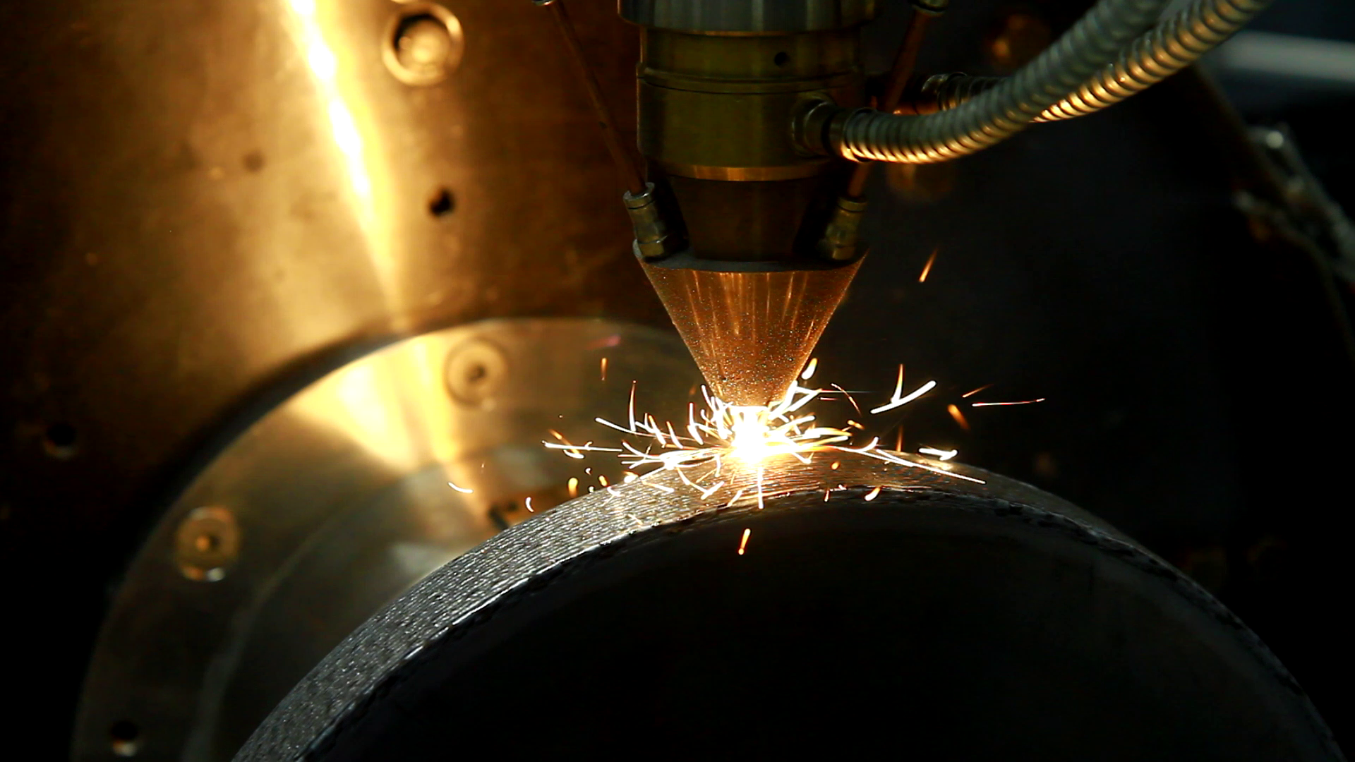 Ceit pone en marcha el proyecto LIFERAIL cuyo objetivo principal es prolongar la vida útil de los carriles ferroviarios de alta velocidad mediante FA