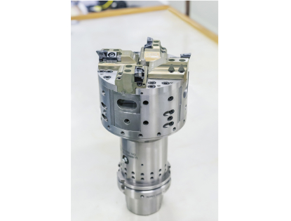 Cuatro insertos para orificios de estator