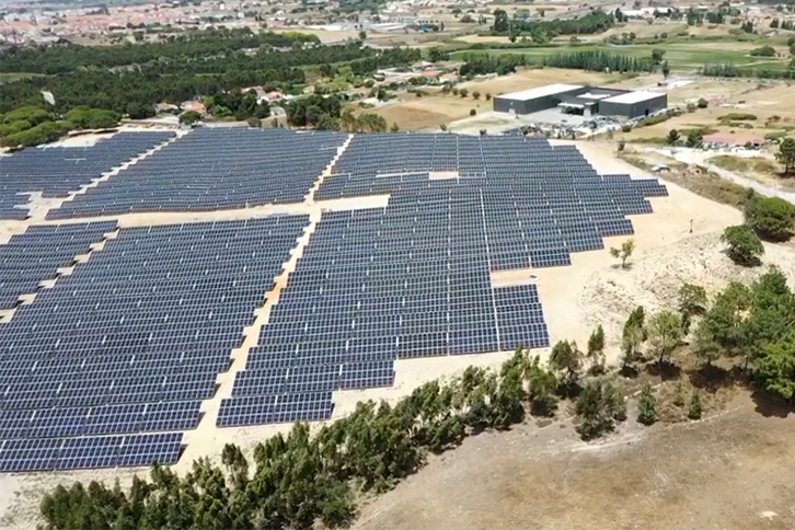 Iberdrola inicia la construcción del complejo fotovoltaico Montechoro, en Portugal