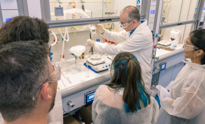 El proyecto D-Carbonize diseñará y desarrollará bioplásticos reciclables a partir de biomasa