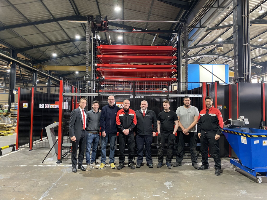 Amada Automation Europe entrega su máquina nº 5.000 en España