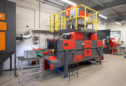 ROS usa tecnología de granallado y desbarbado de Rösler para sus duroplásticos y termoplásticos