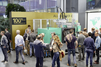 Arburg cosecha comentarios positivos sobre su nueva Allrounder 470 H híbrida