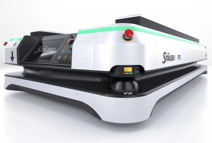 Plataforma AGV que permite transportar y levantar cargas útiles de hasta 3 t con alta precisión