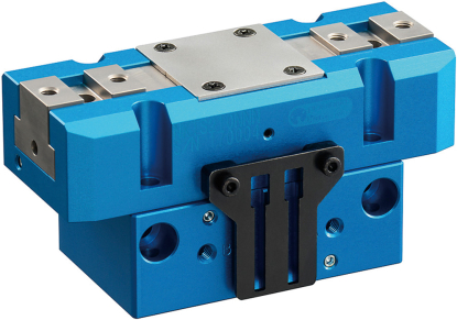 Pinza paralela neumática de dos mordazas con una fuerza de cierre de 1.520 N